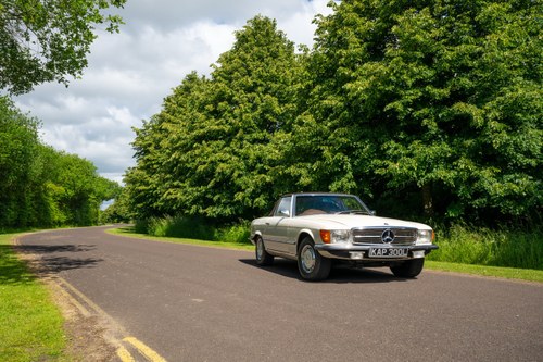 1973 Mercedes-Benz 350 SL (R107) In vendita (immagine 12 di 184)