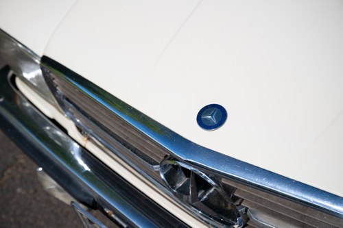 1973 Mercedes-Benz 350 SL (R107) In vendita (immagine 62 di 184)