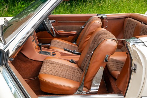 1973 Mercedes-Benz 350 SL (R107) In vendita (immagine 39 di 184)