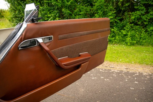 1973 Mercedes-Benz 350 SL (R107) In vendita (immagine 54 di 184)