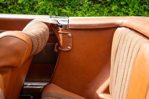 1973 Mercedes-Benz 350 SL (R107) In vendita (immagine 56 di 184)