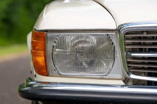 1973 Mercedes-Benz 350 SL (R107) In vendita (immagine 106 di 184)