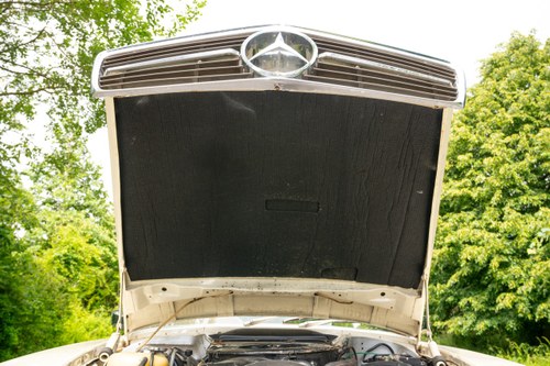 1973 Mercedes-Benz 350 SL (R107) In vendita (immagine 127 di 184)