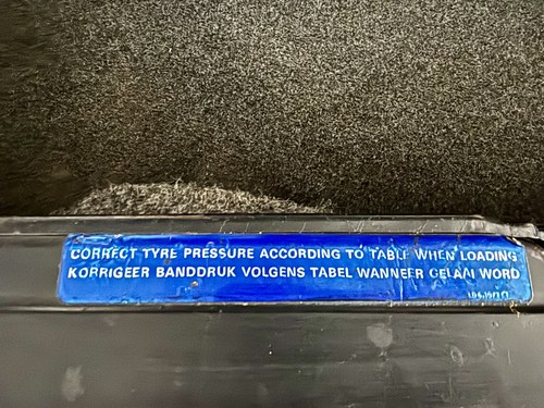 1977 Mercedes-Benz C107 450SLC till salu (bild 43 av 150)