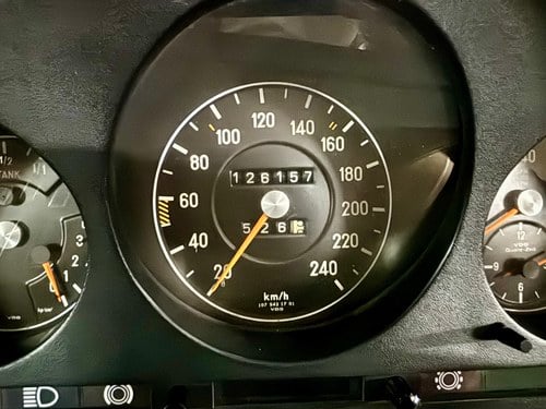 1977 Mercedes-Benz C107 450SLC till salu (bild 19 av 150)