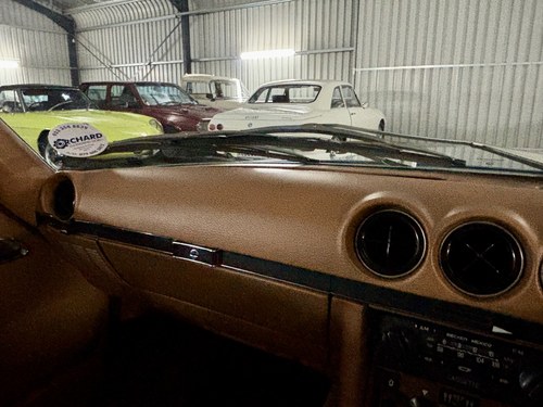 1977 Mercedes-Benz C107 450SLC till salu (bild 40 av 150)