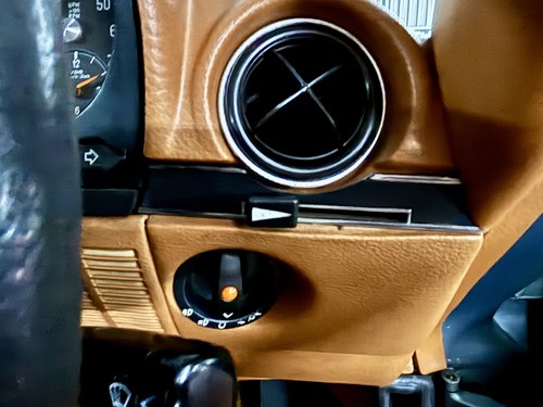 1977 Mercedes-Benz C107 450SLC till salu (bild 47 av 150)