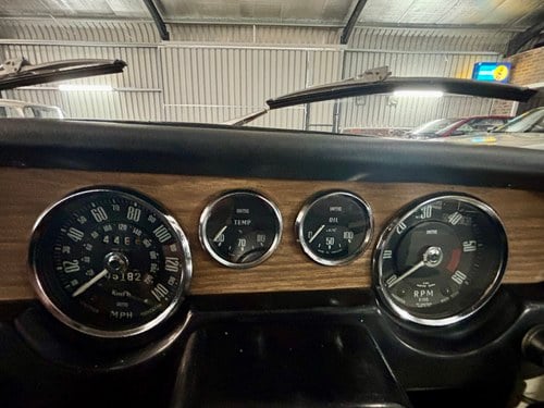 1966 Reliant Scimitar GT SE4 3L Coupe For Sale (picture 27 of 125)