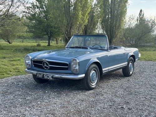 1967 Mercedes W113 250SL For Sale (picture 1 of 119)