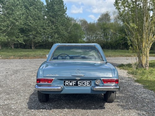 1967 Mercedes W113 250SL For Sale (picture 20 of 119)