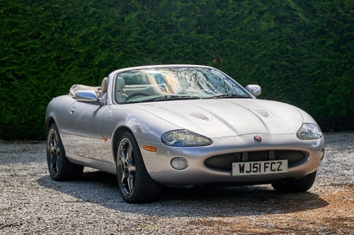 2002 Jaguar XKR 4.0 Supercharged Convertible (X100) à vendre (picture 3 of 185)