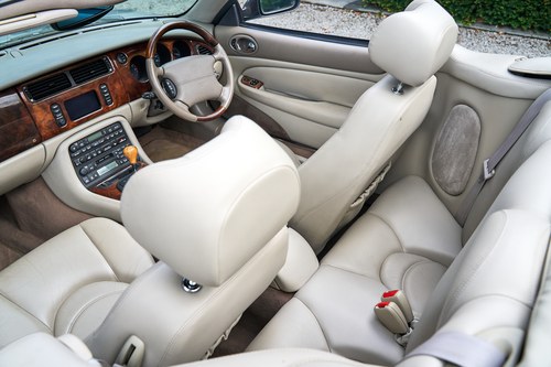 2002 Jaguar XKR 4.0 Supercharged Convertible (X100) à vendre (picture 56 of 185)