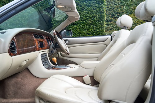 2002 Jaguar XKR 4.0 Supercharged Convertible (X100) à vendre (picture 57 of 185)