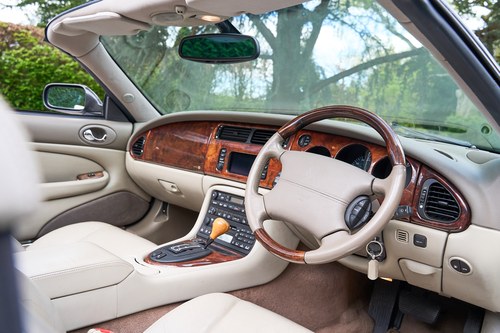 2002 Jaguar XKR 4.0 Supercharged Convertible (X100) à vendre (picture 66 of 185)