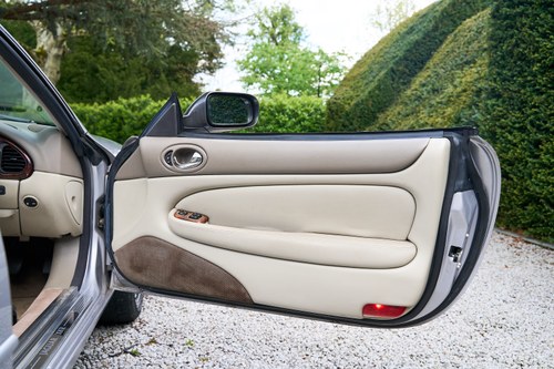 2002 Jaguar XKR 4.0 Supercharged Convertible (X100) à vendre (picture 67 of 185)