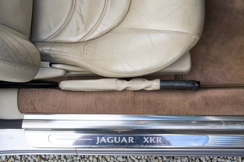 2002 Jaguar XKR 4.0 Supercharged Convertible (X100) à vendre (picture 68 of 185)