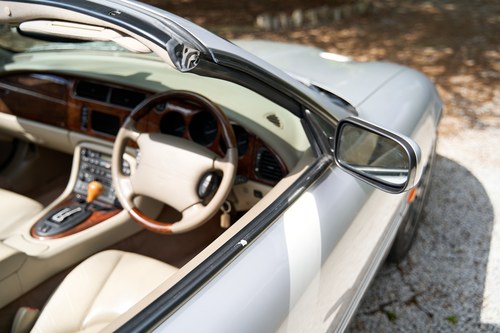 2002 Jaguar XKR 4.0 Supercharged Convertible (X100) à vendre (picture 96 of 185)