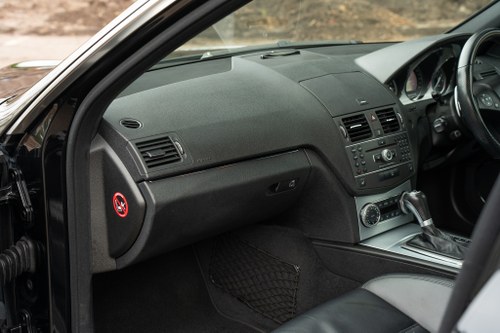 2010 Mercedes-Benz C63 AMG In vendita (immagine 36 di 141)