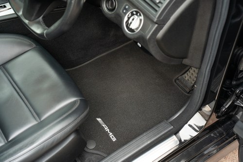 2010 Mercedes-Benz C63 AMG In vendita (immagine 47 di 141)