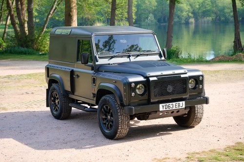 2013 Land Rover Defender 90 Chelsea Truck Company Wide Body with Kahn Upgrades In vendita (immagine 8 di 157)