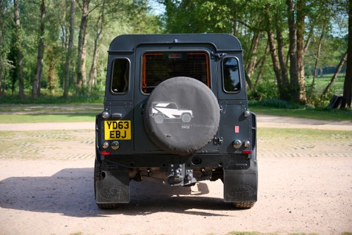 2013 Land Rover Defender 90 Chelsea Truck Company Wide Body with Kahn Upgrades In vendita (immagine 13 di 157)