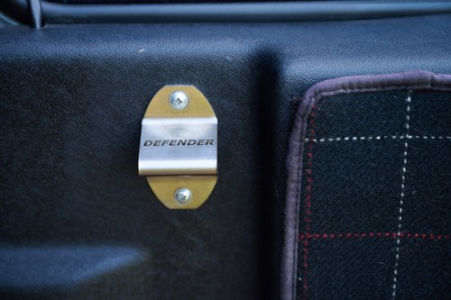 2013 Land Rover Defender 90 Chelsea Truck Company Wide Body with Kahn Upgrades In vendita (immagine 71 di 157)