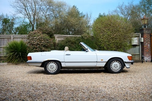 1988 Mercedes-Benz 420 SL R107 zum Verkauf (Bild 14 von 145)