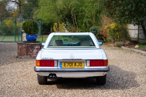 1988 Mercedes-Benz 420 SL R107 zum Verkauf (Bild 23 von 145)