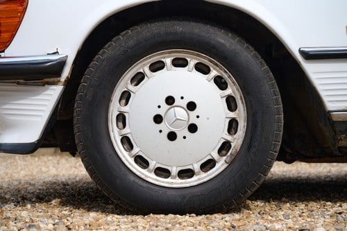 1988 Mercedes-Benz 420 SL R107 zum Verkauf (Bild 33 von 145)