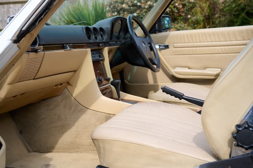 1988 Mercedes-Benz 420 SL R107 zum Verkauf (Bild 45 von 145)