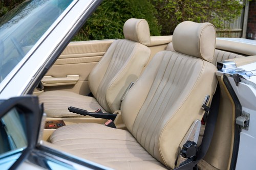 1988 Mercedes-Benz 420 SL R107 zum Verkauf (Bild 51 von 145)