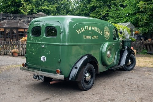 1937 International Harvester D2 Panel Van For Sale (picture 9 of 193)