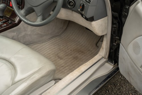 1999 Mercedes-Benz SL500 (R129) à venda (imagem 48 de 200)