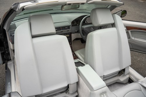 1999 Mercedes-Benz SL500 (R129) à venda (imagem 54 de 200)