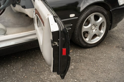 1999 Mercedes-Benz SL500 (R129) à venda (imagem 61 de 200)