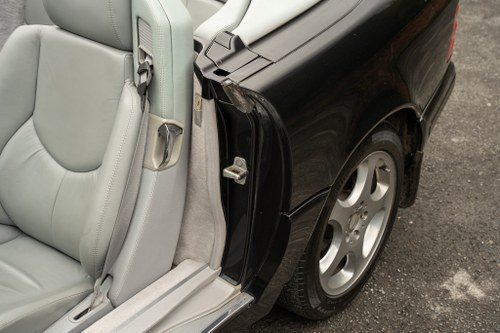 1999 Mercedes-Benz SL500 (R129) à venda (imagem 67 de 200)