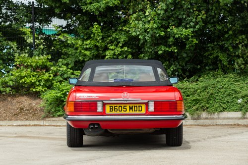 1984 Mercedes-Benz 280SL (R107) zum Verkauf (Bild 34 von 159)