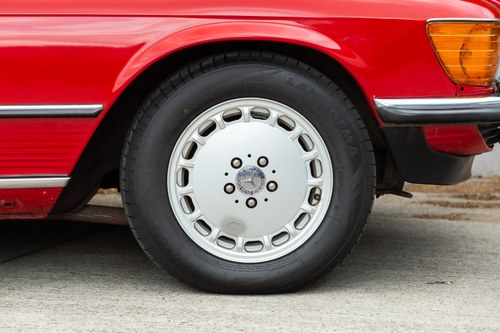 1984 Mercedes-Benz 280SL (R107) zum Verkauf (Bild 37 von 159)