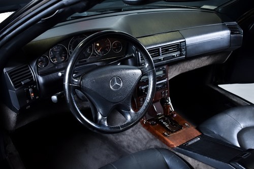 1999 Mercedes-Benz R129 SL500 AMG Convertible 5,0L V8 In vendita (immagine 50 di 131)