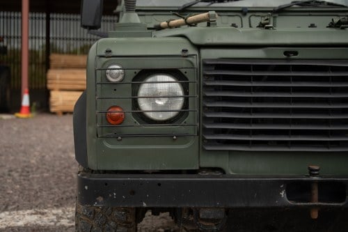 1998 Land Rover Defender Wolf 110 Soft Top à vendre (picture 8 of 97)