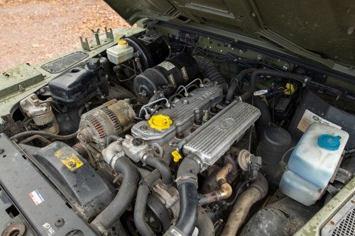 1997 Land Rover Defender Wolf 90 Hard Top In vendita (immagine 67 di 73)