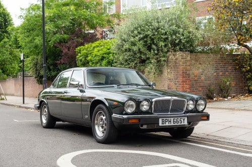 1983 Jaguar XJ6 Series 3 4.2L zum Verkauf (Bild 1 von 148)
