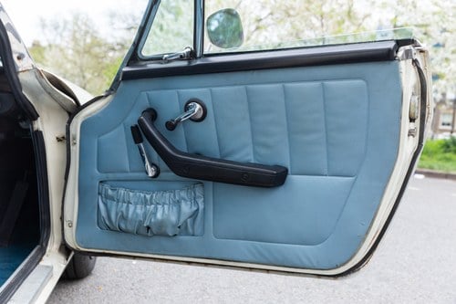 1973 Volvo P1800ES Te koop (foto 38 van 177)