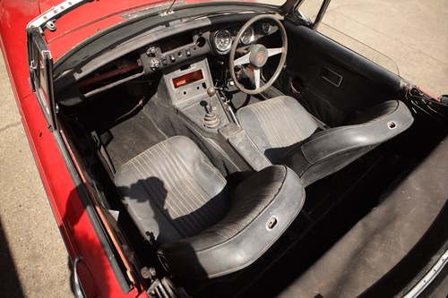 1973 MGB Roadster zum Verkauf (Bild 102 von 219)