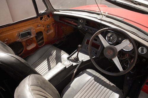 1973 MGB Roadster zum Verkauf (Bild 83 von 219)