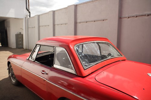 1973 MGB Roadster zum Verkauf (Bild 44 von 219)