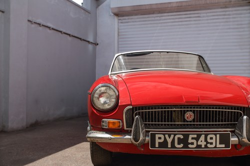 1973 MGB Roadster zum Verkauf (Bild 23 von 219)