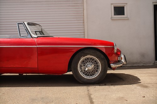 1973 MGB Roadster zum Verkauf (Bild 68 von 219)