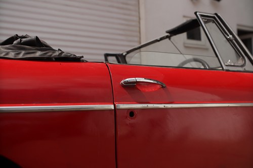 1973 MGB Roadster zum Verkauf (Bild 74 von 219)