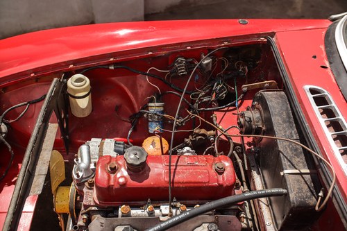 1973 MGB Roadster zum Verkauf (Bild 136 von 219)